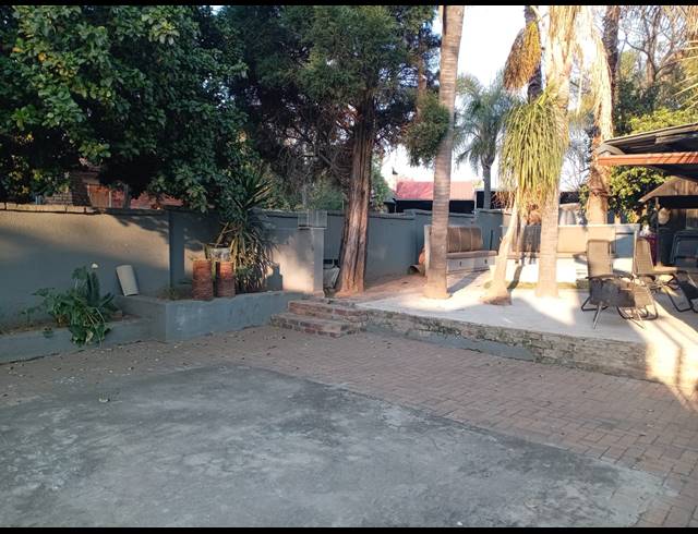 3 BEDROOM FREESTANDING FOR SALE IN KANONKOP